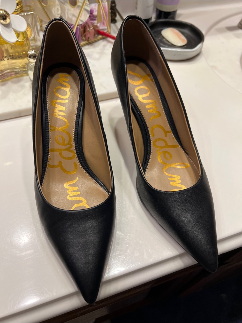 Sam Edelman Black Pointed-Toe Leather Pumps - Classic Slip-On Heels